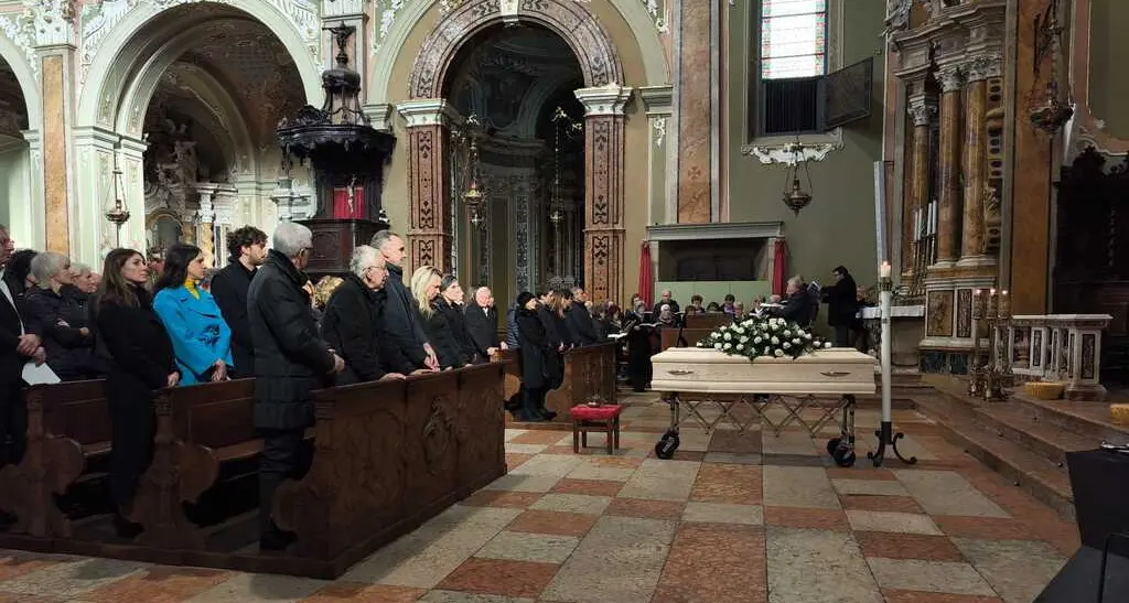 L'ultimo abbraccio a Mariano Volani, imprenditore geniale che ha lasciato molto