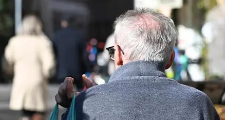 I sindacati: \"Un passo avanti i 15 milioni l'anno per integrare le pensioni minime\"