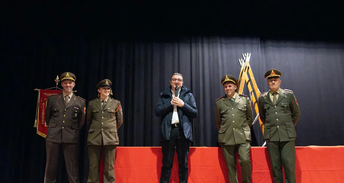 Fugatti al Palanaunia per la Santa Barbara dei vigili del fuoco volontari