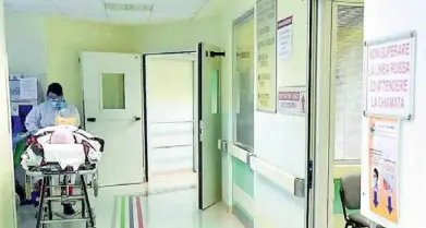 Zanella: rischio pronto soccorso, medici in partenza. Tonina: sono gettonisti scontenti dei tagli ai compensi