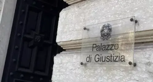 Ultimi interrogatori di garanzia: davanti al giudice Heinz Peter Hager e Daniela Eisensteckenh