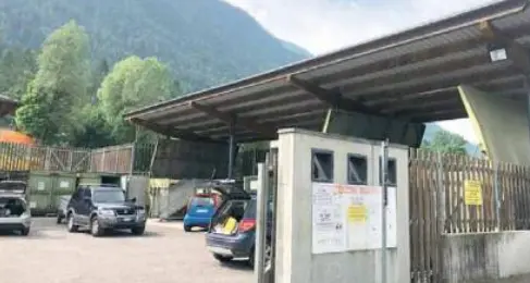 Centri raccolta materiali, impennata dei costi senza i lavoratori del Progettone