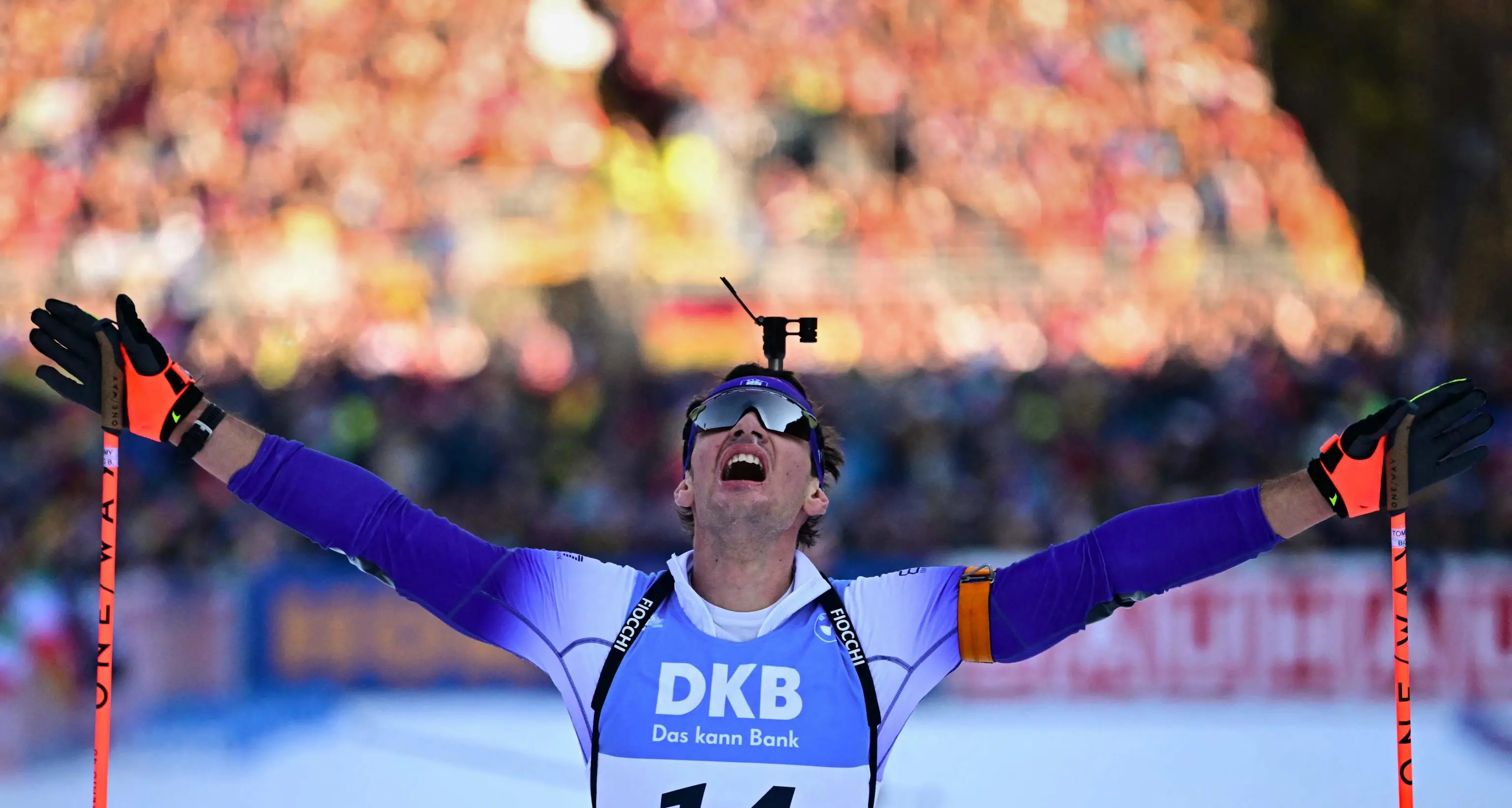 Biathlon, il trentino Giacomel trionfa in Coppa del mondo: «È una giornata pazzesca»