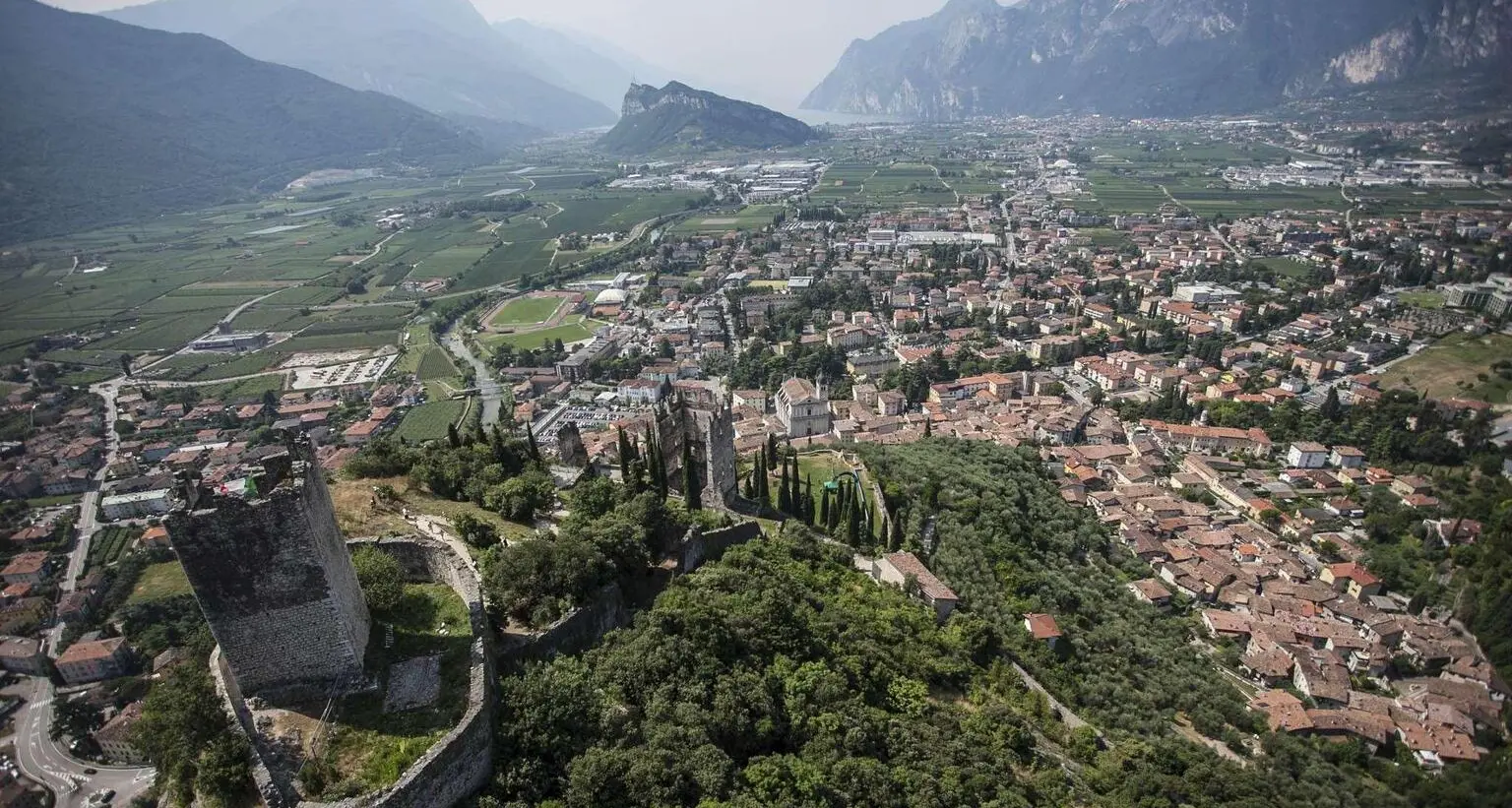 Casa e lavoro: quali prospettive per i giovani nell'Alto Garda?