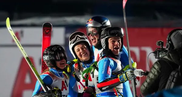 Mondiali di Saalbach da sogno: medaglia d'oro per l'Italia nel parallelo a squadre