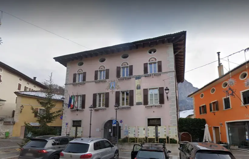 Castel Ivano - municipio - sede nella frazione di Strigno