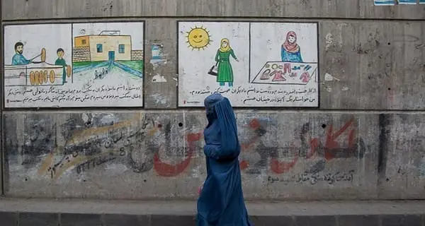 Voci di resistenza femminile: \"Fuorché il silenzio\", testimonianze di donne afghane