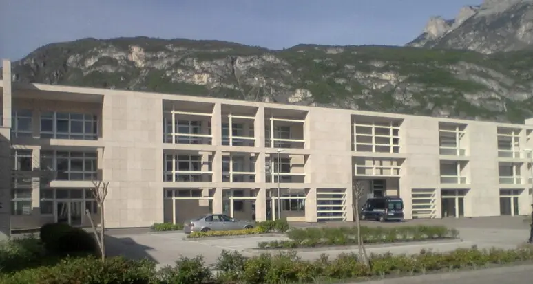 Un'altra aggressione a un poliziotto nel carcere di Trento