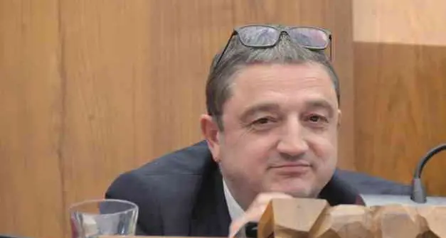 Il centrosinistra al referendum contro il terzo mandato del presidente provinciale