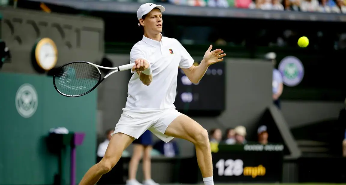Wimbledon, Sinner supera 3-0 l'australiano Vukic e passa al terzo turno