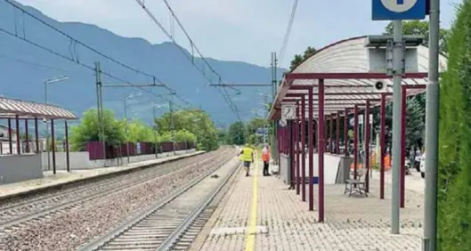 Gravissimo l'uomo travolto dal treno sulla linea del Brennero
