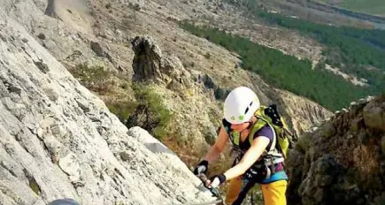 Riapre la \"mitica\" via ferrata Che Guevara sul monte Casale