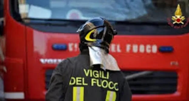 Fondi per i vigili del fuoco volontari, in arrivo 28 milioni per nuove caserme e mezzi