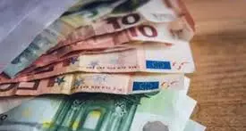 Ruba le mance in due hotel di Sesto: bottino di 5.000 euro
