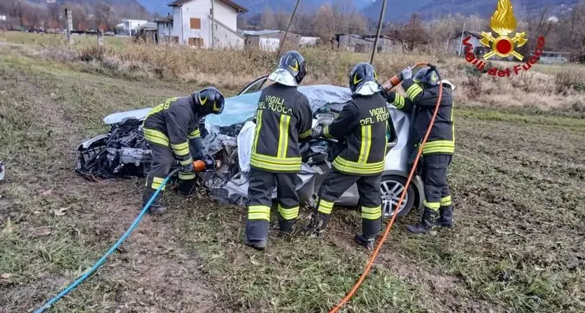 Schianto a Feltre, quarantenne trentino perde la vita dopo l’impatto con una corriera