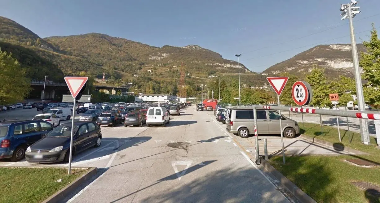 Mercatini, parcheggi e navette potenziate a Trento: luoghi e orari