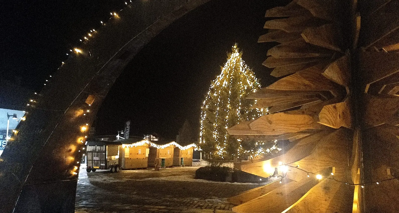 Monte Bondone, debutta il Villaggio di Natale tra sci ed eventi