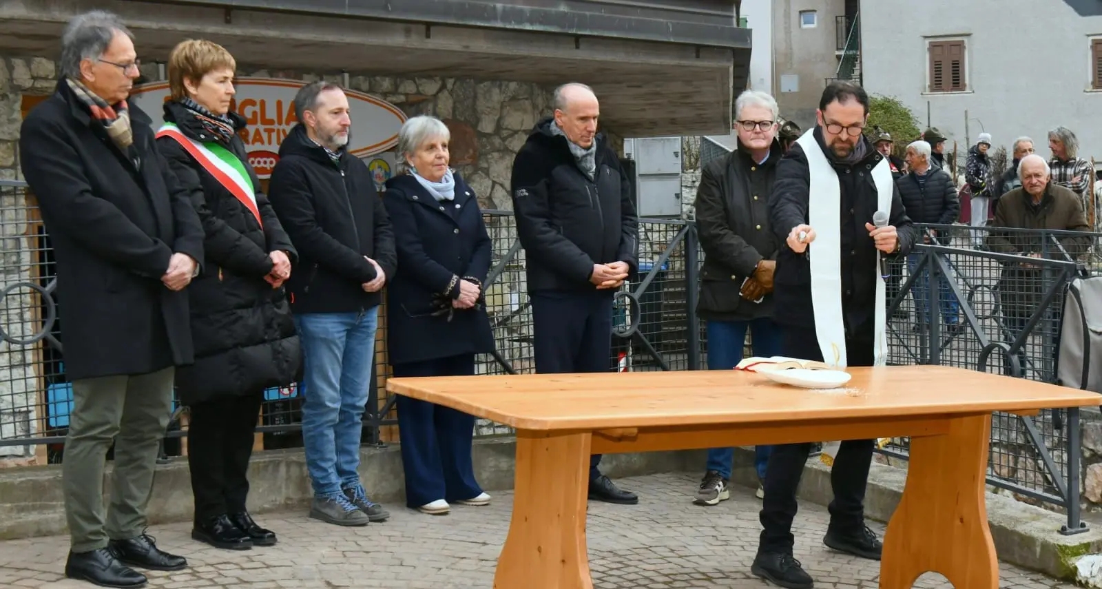 Predaia, a Priò la benedizione del sale di Sant’Antonio Abate