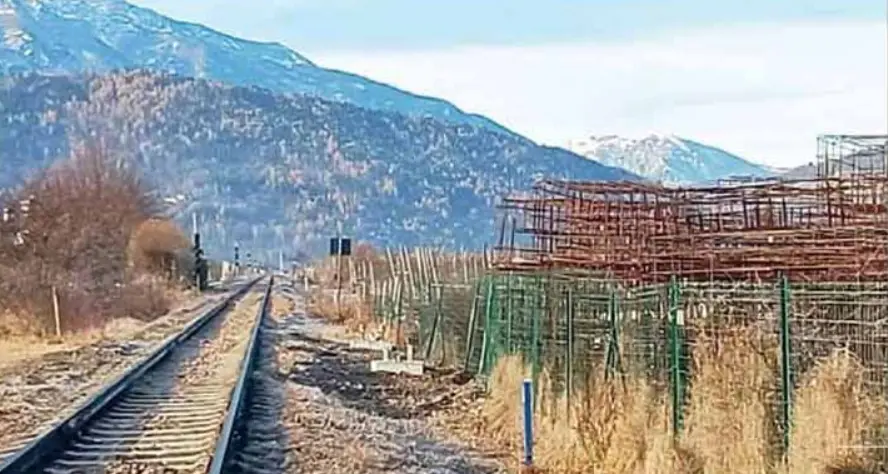 «Un errore l'elettrificazione della ferrovia della Valsugana»