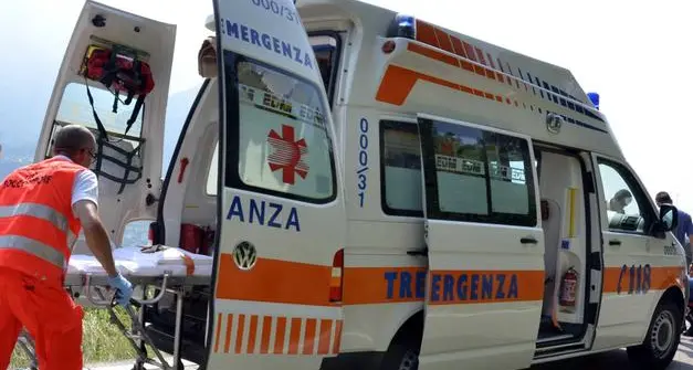 Via della Resistenza a Povo, dopo l’investimento scoppia il caso sicurezza
