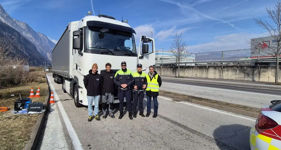 Camion inquinanti, dodici i mezzi sanzionati da inizio anno dalla Polizia locale di Trento