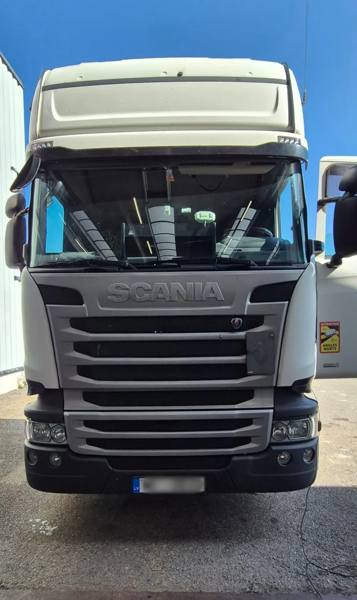 Camion con software truccato scoperto all’interporto di Trento