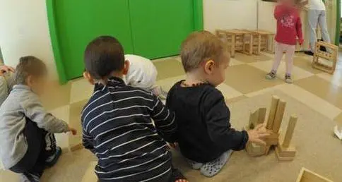 Scuola dell'infanzia, stop ai 10 mesi in Trentino: resta l'apertura a luglio