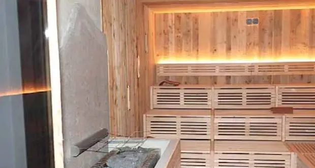Borgo Valsugana: dopo la nuotata, ora si può andare anche in sauna