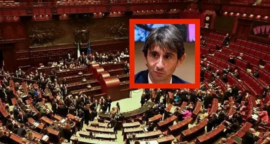 Chat antisemite in Trentino, Donzelli nega: «Non sono di FdI». Pd trentino all'attacco