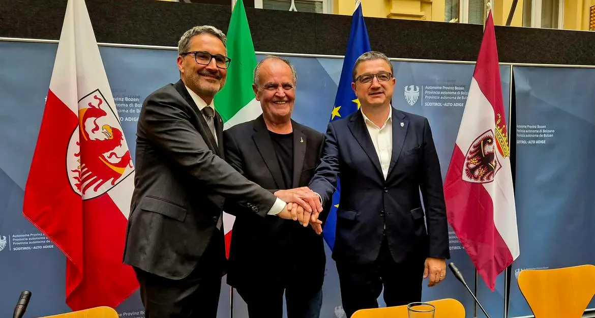 Autonomia, Calderoli: “Nuovo metodo sulle norme di attuazione, dialogo diretto tra commissioni e Stato”