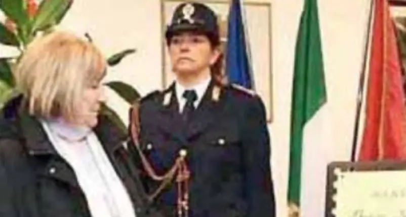 La vedova del poliziotto morto per servizio rischia di perdere la casa