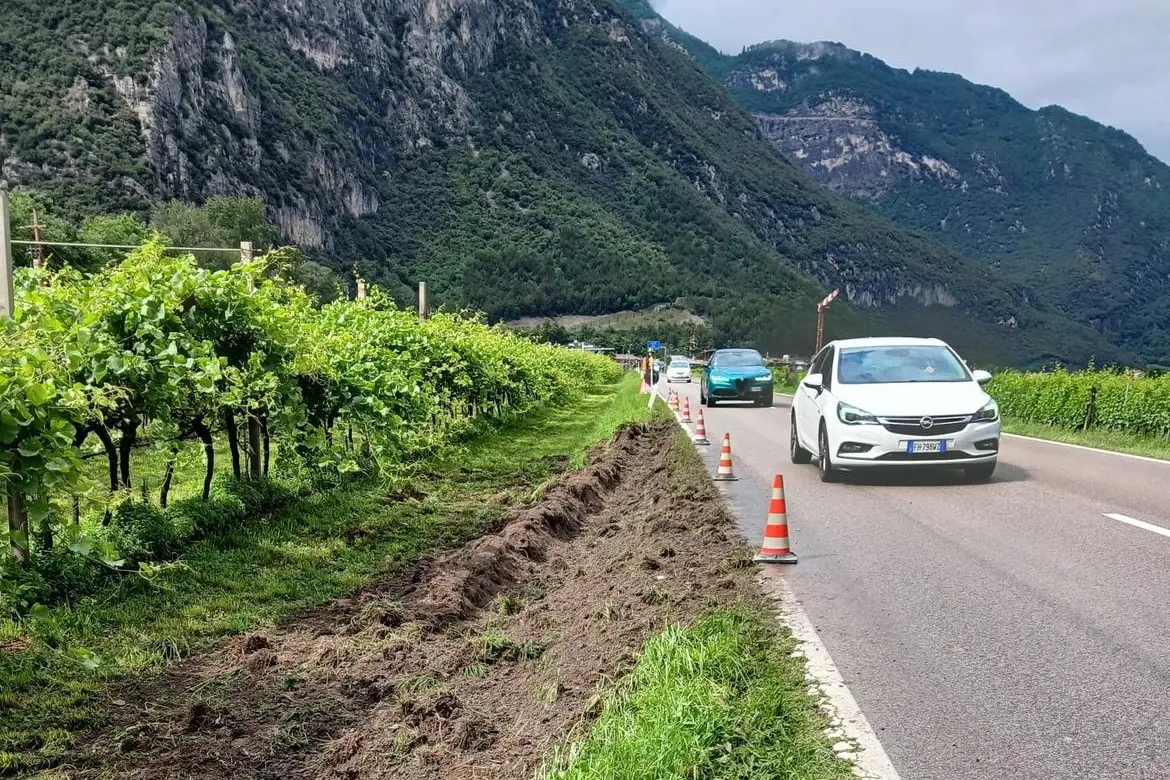 Gardesana Occidentale interrotta nella serata di oggi 11 giugno per recuperare un mezzo pesante