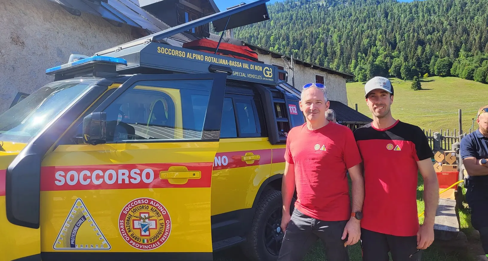 Soccorso alpino, presentato il nuovo fuoristrada per gli interventi in Rotaliana e Val di Non
