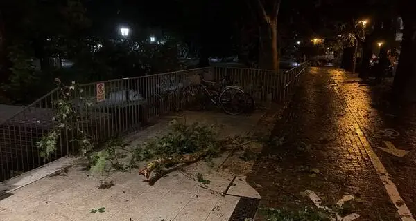 Violento temporale su Trento: grandine e pioggia a catinelle