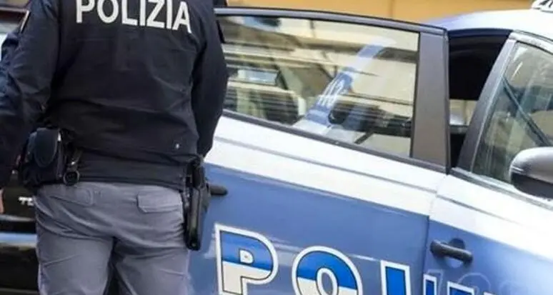 Frodi nel noleggio di auto di lusso: 41 persone sotto inchiesta