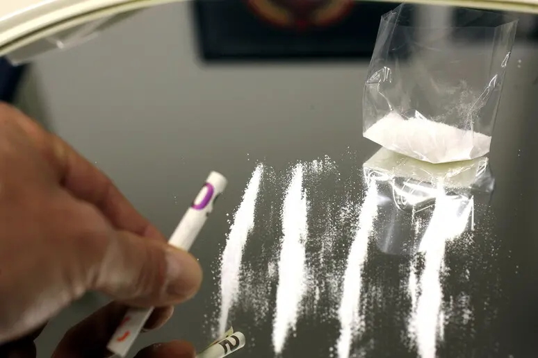 Rovereto, arrestata una 26enne con oltre 24 grammi di cocaina e bilancino