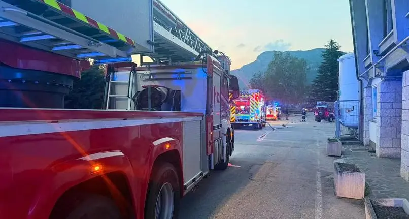 Università di Trento, incendio in un laboratorio: il rapido intervento dei pompieri evita il peggio