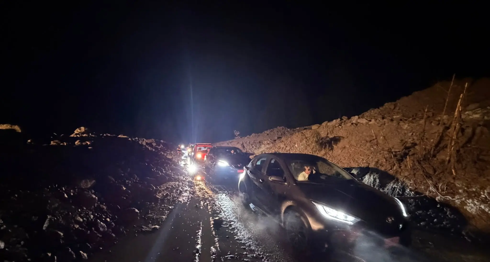 Val Genova, strada chiusa fino a Piazzale Matarot dopo gli smottamenti