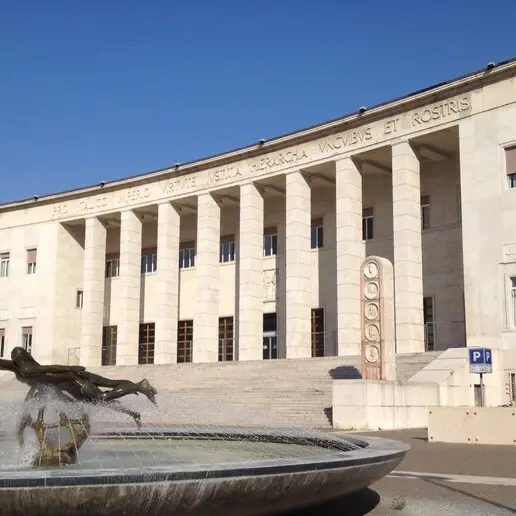Minaccia di voler rapire una quindicenne, risarcisce con 20mila euro