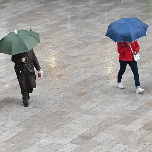La svolta: il caldo record lascia spazio per qualche giorno a un clima più vivibile. Le previsioni