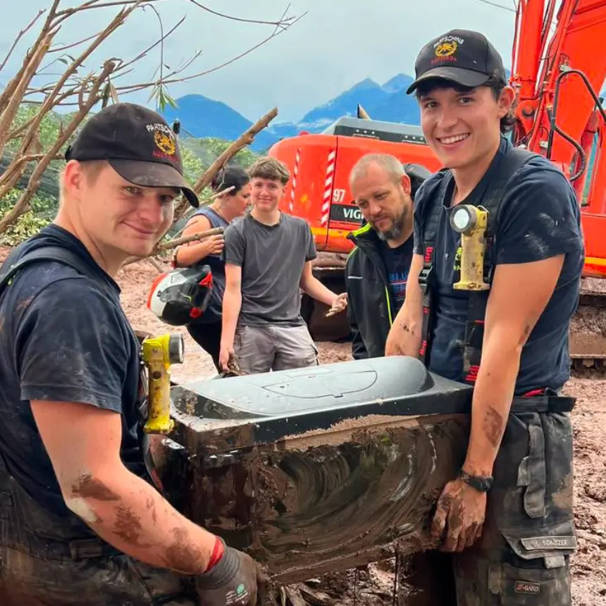 Acquario emerge dal fango: pesci trovati vivi in Alto Adige
