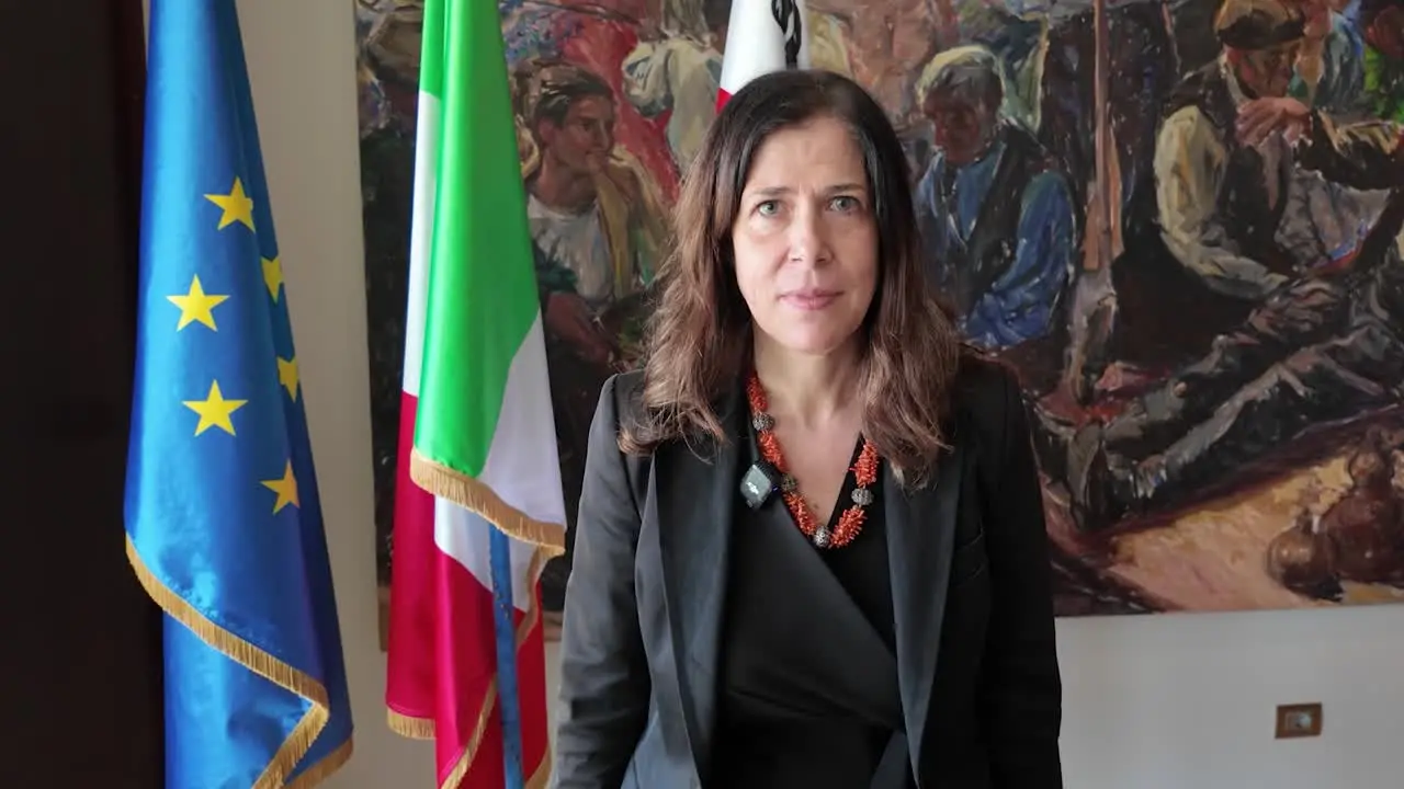 Glamping davanti Tavolara, Todde: “Il governo ha aggirato le leggi regionali”