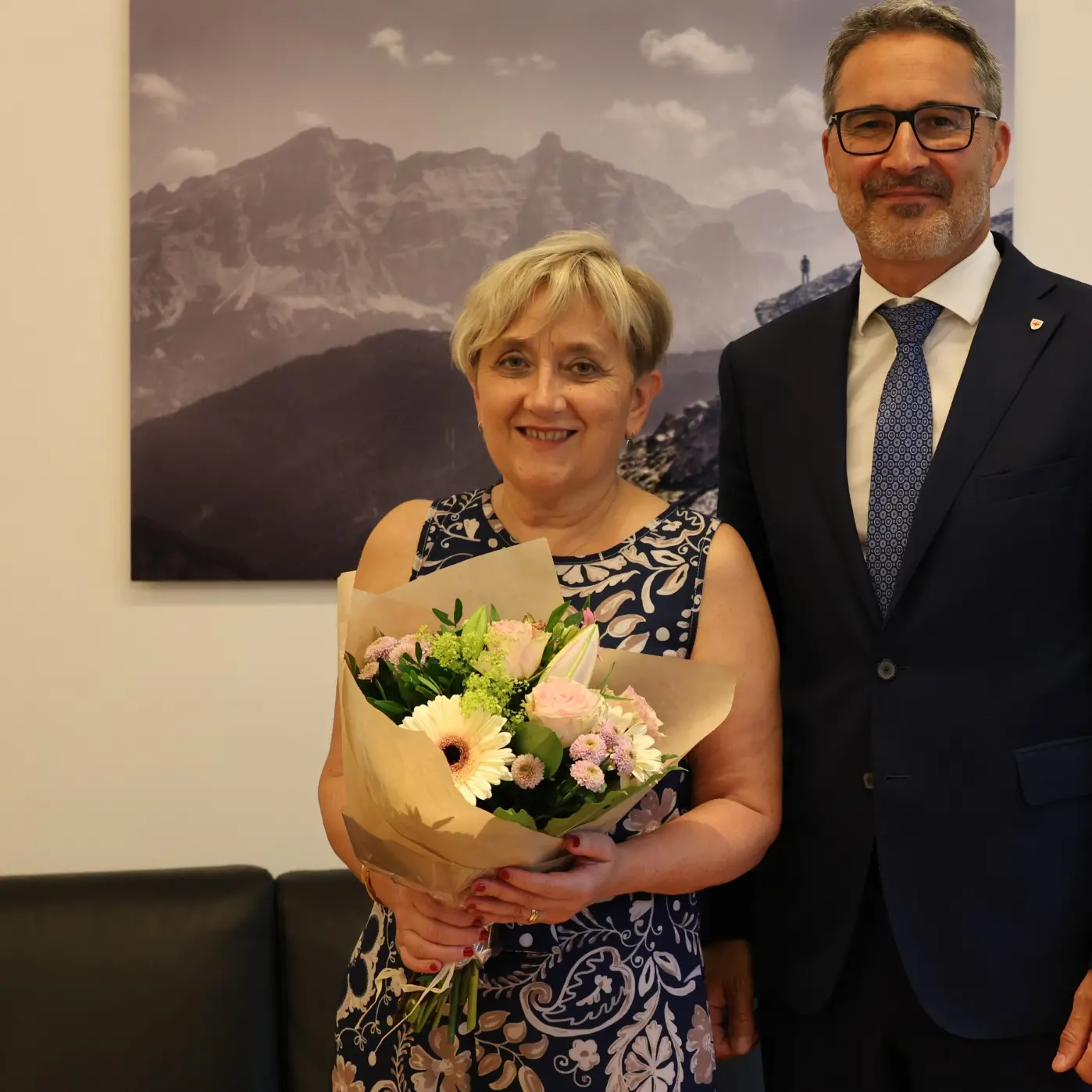 Loretta Zanon va in pensione: oltre tre decenni di servizio per l'autonomia regionale