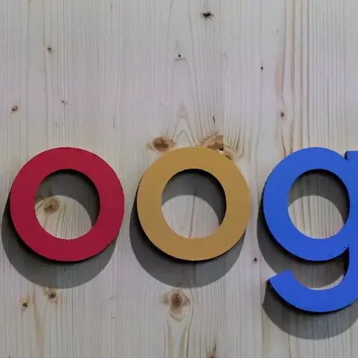 Google, definitiva la sanzione Ue da 4,1 miliardi per abuso su Android