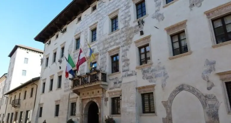 Fenalt al Comune di Trento: «Rimborsi agli operai o sarà causa legale»