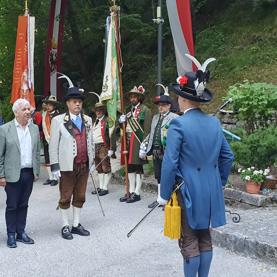 San Romedio ricorda Andreas Hofer, Soini: «La memoria costruisce il futuro»