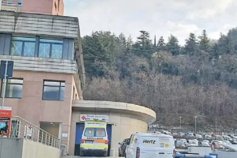 Aggredì il collega con pugni e calci: condannato a risarcire 6.200 euro