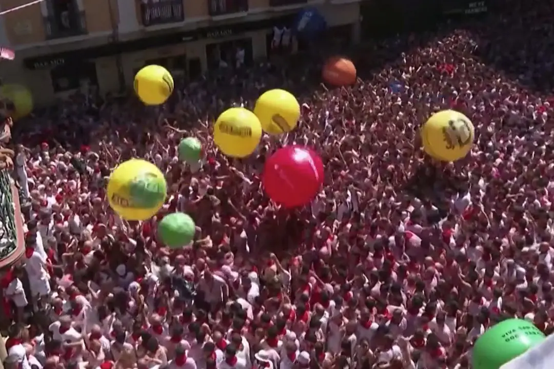 Spagna, iniziati a Pamplona i festeggiamenti per San Fermín