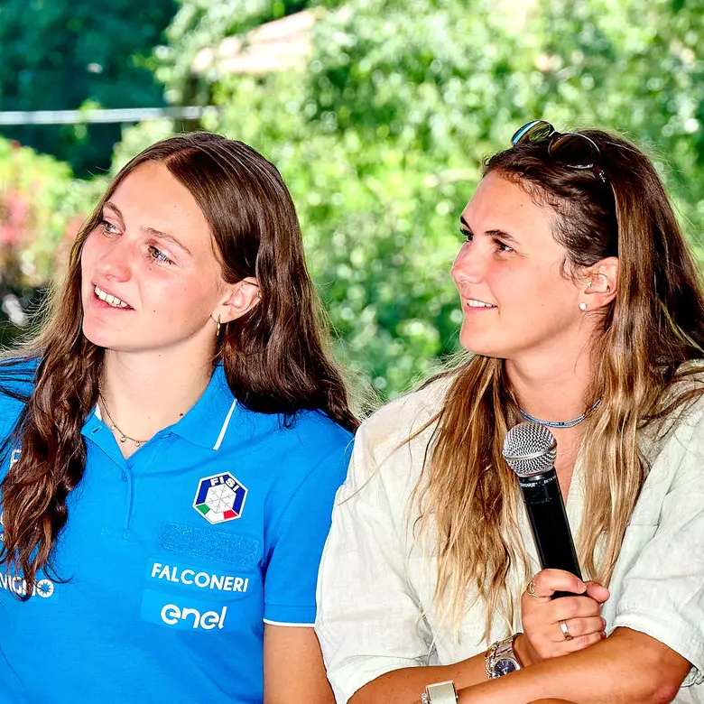 Spiazzo celebra le tre olimpiche Bonafini, Chesi e Pirovano davanti al paese