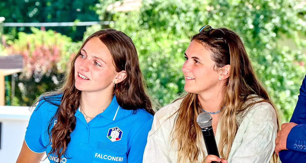 Spiazzo celebra le tre olimpiche Bonafini, Chesi e Pirovano davanti al paese